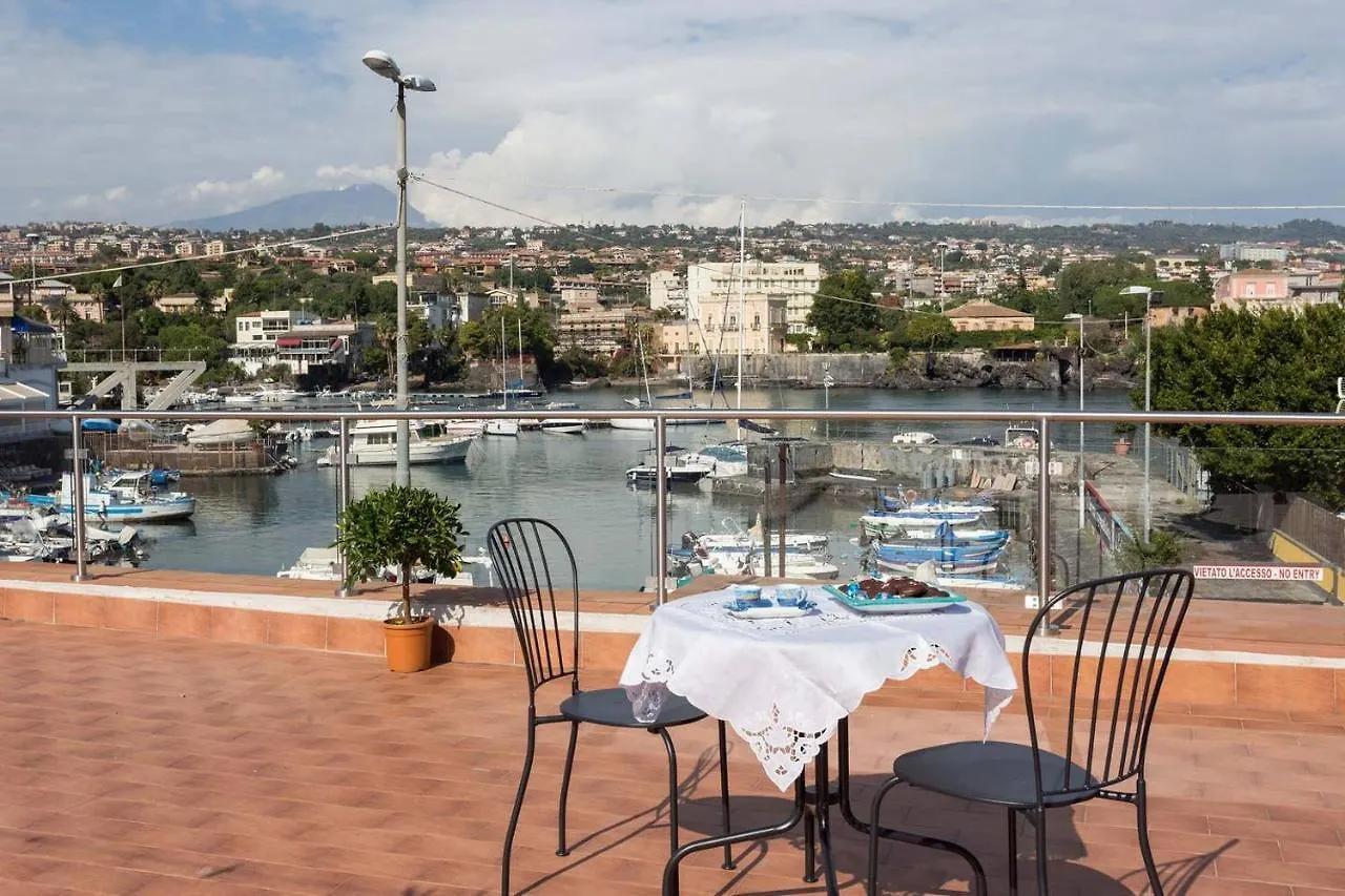 La Casa Di Nonna Maria Apartamento Catânia